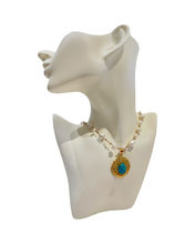 Load image into Gallery viewer, Kendra Necklace

